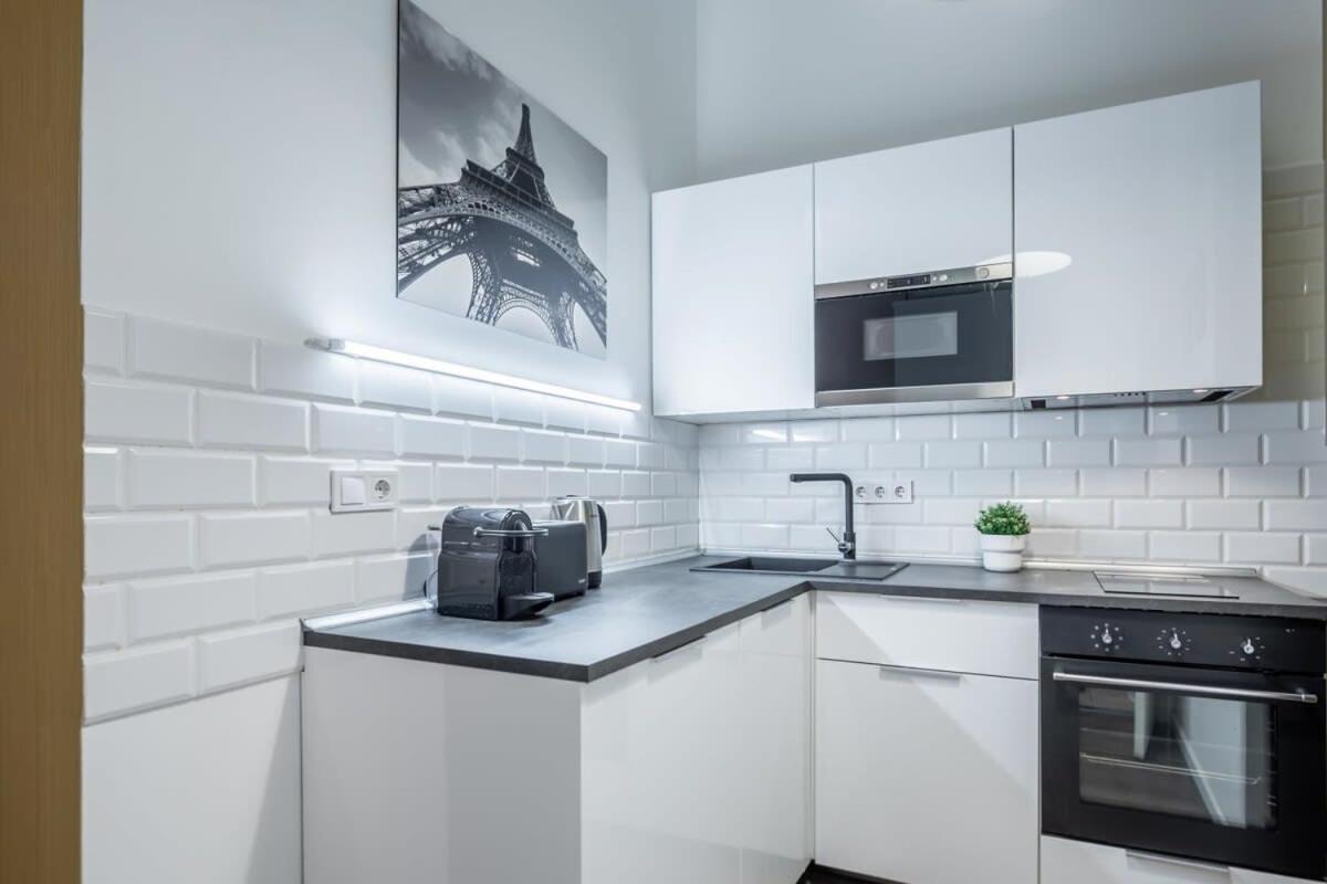 Charming At Location Apartament Budapesta