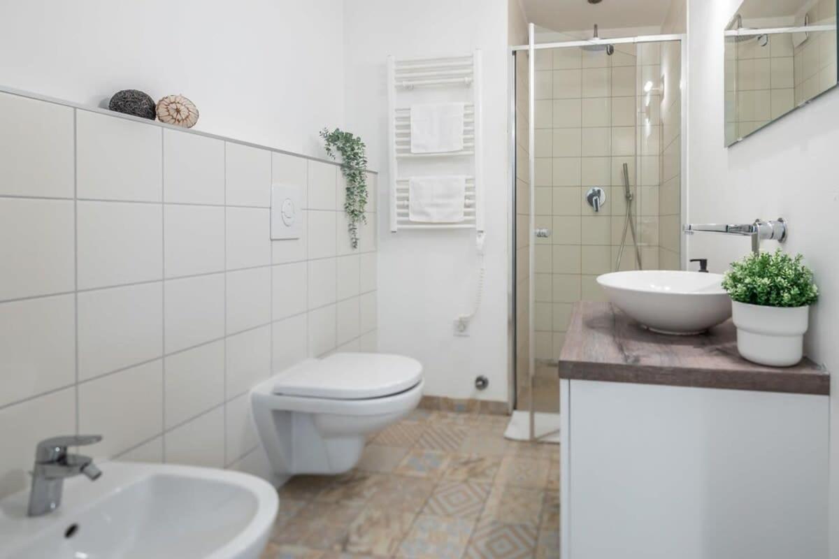 Charming At Location * Budapeszt